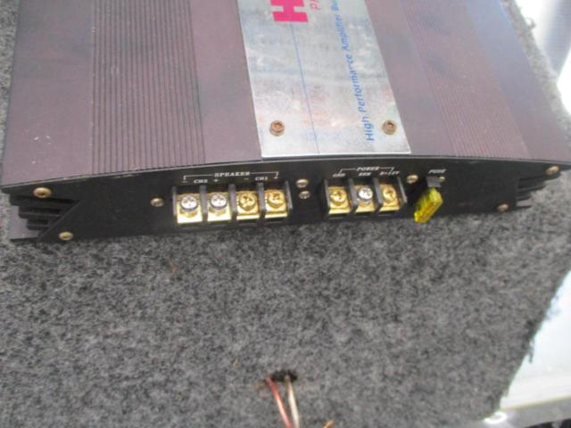 KICKER サブウーハースピーカー BOX付き + HART HT300  2CHアンプ