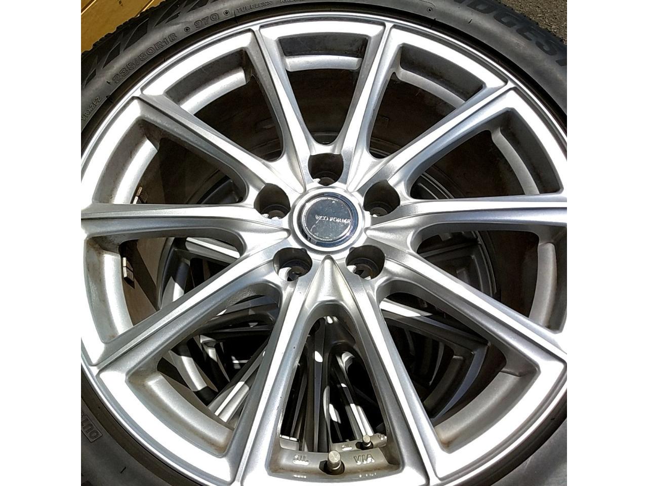 BRIDGESTONE (Bridgestone)
ECO
FORME
SE-15