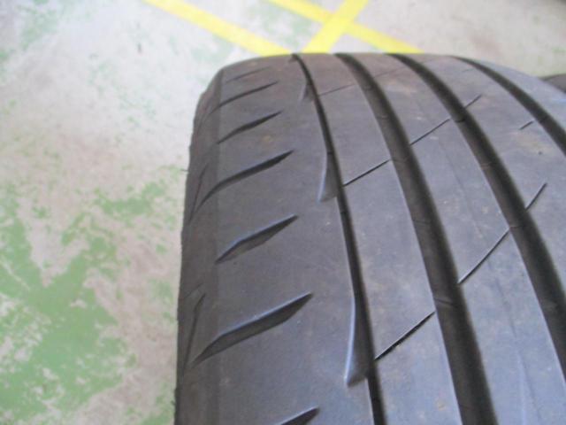 ENKEI (circles)
PerformanceLine
PFM 1
+
BRIDGESTONE
POTENZA
RE004