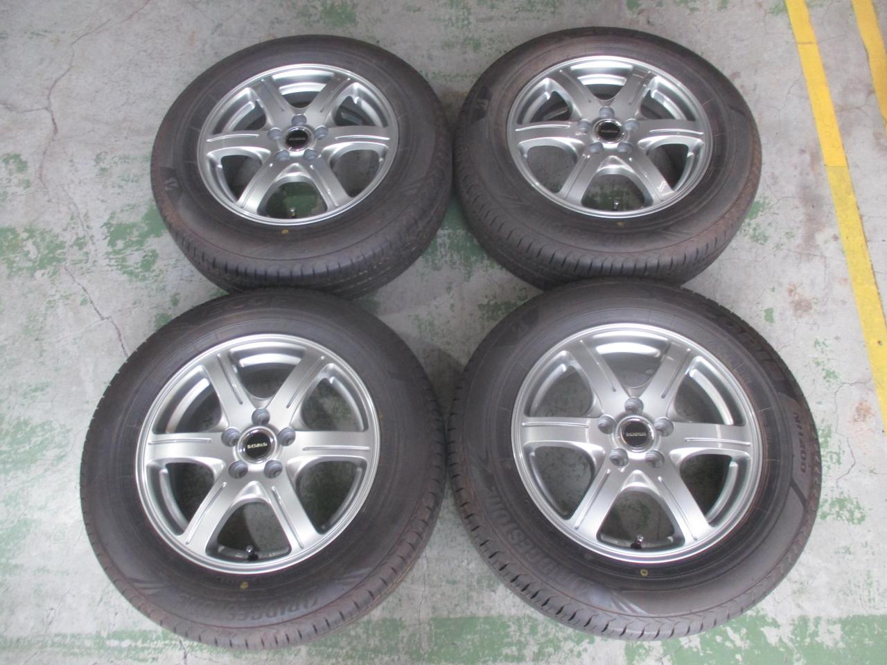 BRIDGESTONE (Bridgestone)
BALMINUM (Barumina)
GR6
+
BRIDGESTONE (Bridgestone)
Ecopia
NH200
195 / 65R15