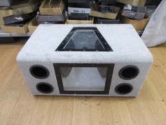 【メーカー不明】WR SOUND SYSTEM ボックス付ウーファー