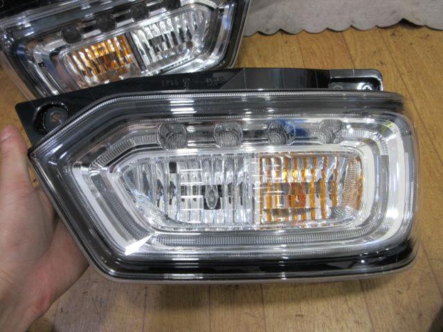 【SUZUKI】ワゴンRスティングレー/MH35S/MH55S 純正テールレンズ 左右セット