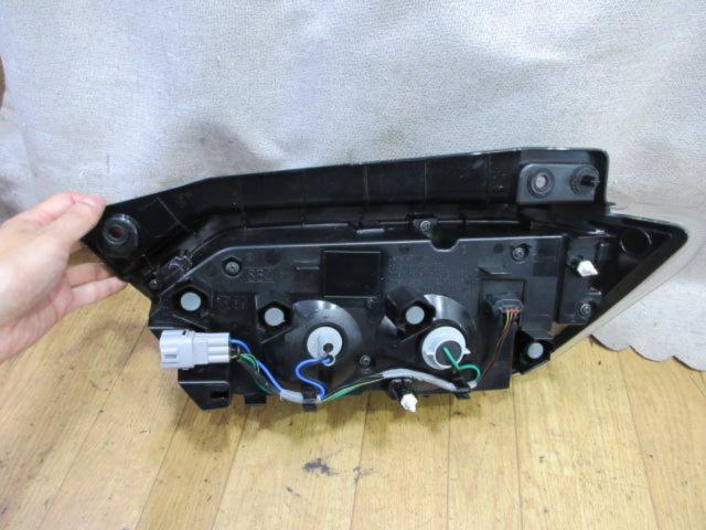 【SUZUKI】ワゴンRスティングレー/MH35S/MH55S 純正テールレンズ 左右セット