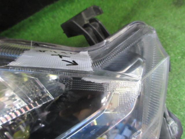 【DAIHATSU】ミライース/LA350A 純正ヘッドライト 右側のみ ※状態悪