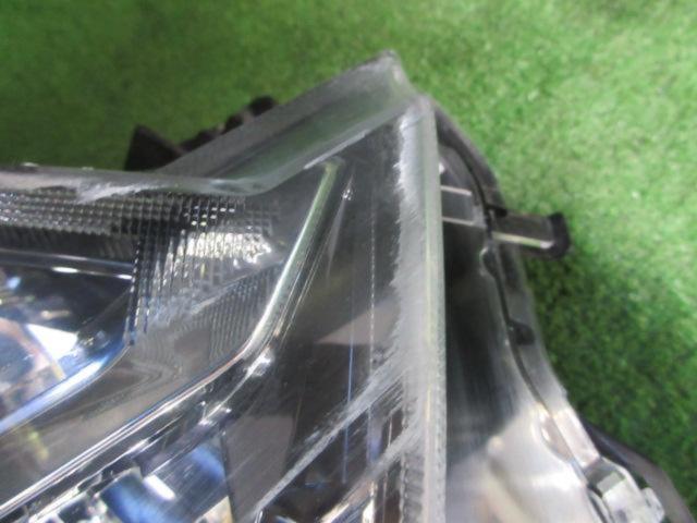 【DAIHATSU】ミライース/LA350A 純正ヘッドライト 右側のみ ※状態悪