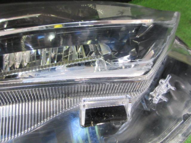 【DAIHATSU】ミライース/LA350A 純正ヘッドライト 右側のみ ※状態悪