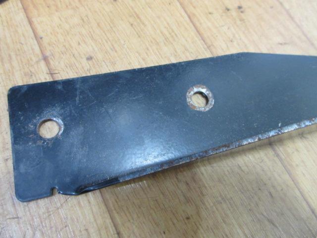 Manufacturer unknown (mista?) NB Roadster
Trunk damper/trunk lift kit