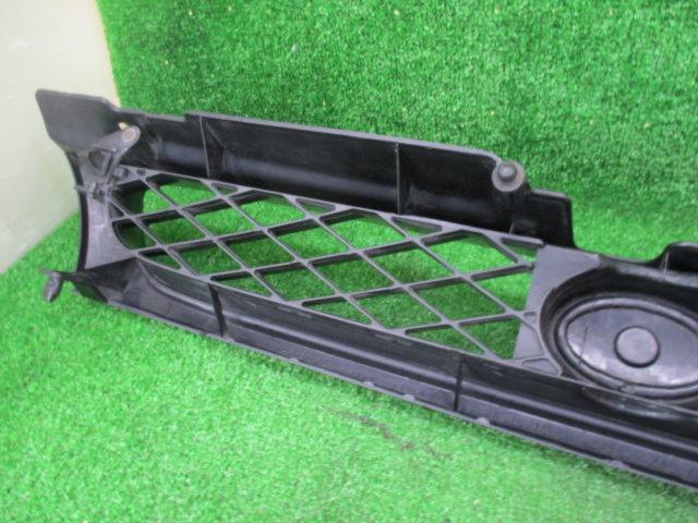SUBARU
Impreza / GC8
Late version
Genuine front grille