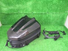 10-14L MOTO
FIZZ
Shell Seat Case 2