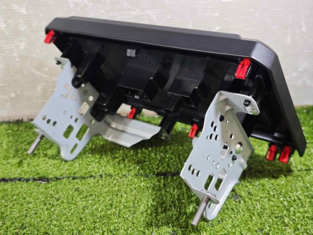 【スズキ純正】ジムニー[JB64/74] オーディオレスパネル