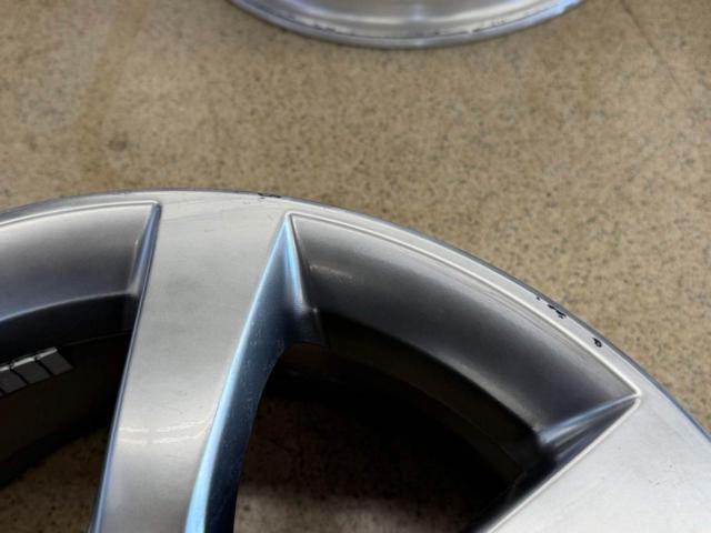 【日産純正】M35/ステージア 純正ホイール