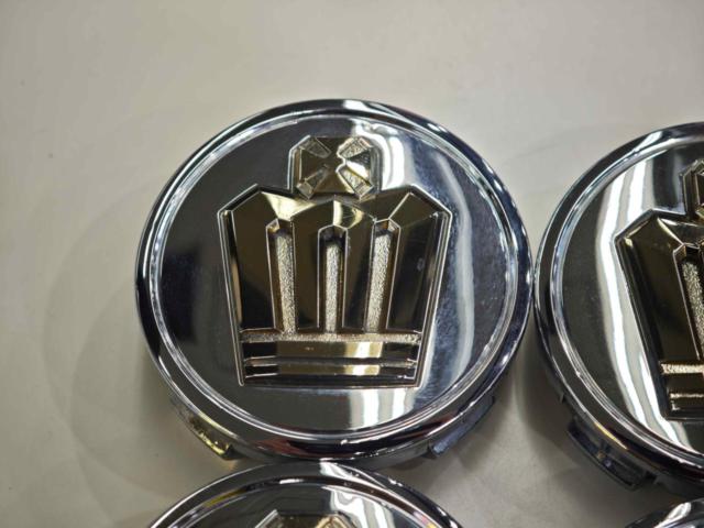 Genuine Toyota 180 Series/200 Series Crown Center Caps
