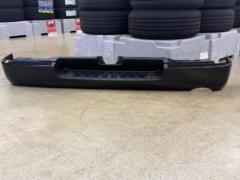 【トヨタ純正】200系ハイエース 純正リアバンパー[52159 26300/490]