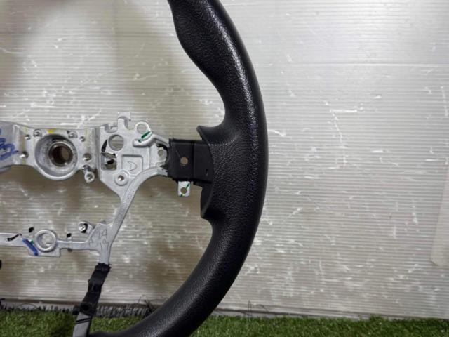 【トヨタ純正】ハイラックス/GUN125 純正ステアリング