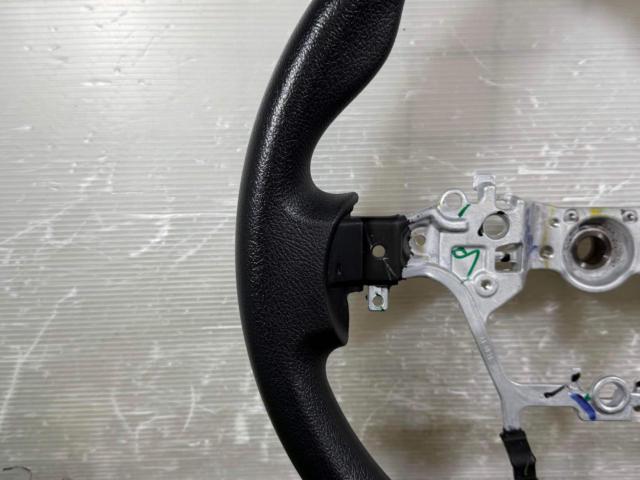 【トヨタ純正】ハイラックス/GUN125 純正ステアリング