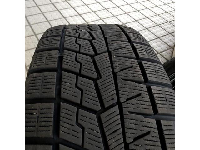 Toyota Genuine NHP10/Aqua
GR
SPORT genuine
Sputtering wheel + YOKOHAMAiceGUARD
iG70