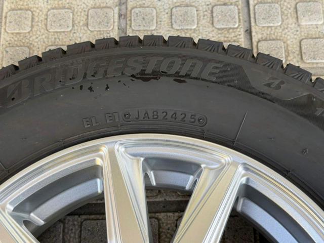 ☆25年製 バリ溝!☆【HOT STUFF(ホットスタッフ)】Exsteer + 【BRIDGESTONE】BLIZZAK VRX3