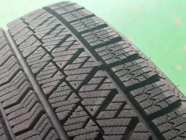 ☆24年製 国産タイヤ!☆【トヨタ純正】カローラフィールダー 純正ホイール  + 【BRIDGESTONE(ブリヂストン)】BLIZZAK VRX2