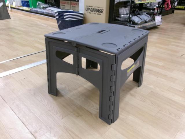 メーカー不明 アウトドアテーブル 折りたたみテーブル