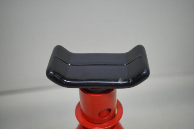 Unknown Manufacturer
Jack stand
2t
2 groups set