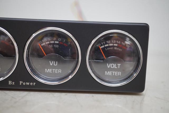 1DIN
Quadruple audio
Meter