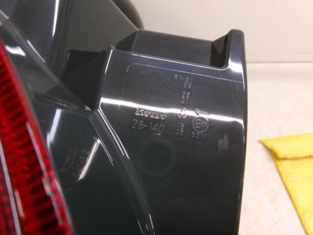【トヨタ純正】 200系ハイエース 4型/5型/6型/7型/8型/9型 純正テールランプ 左右セット