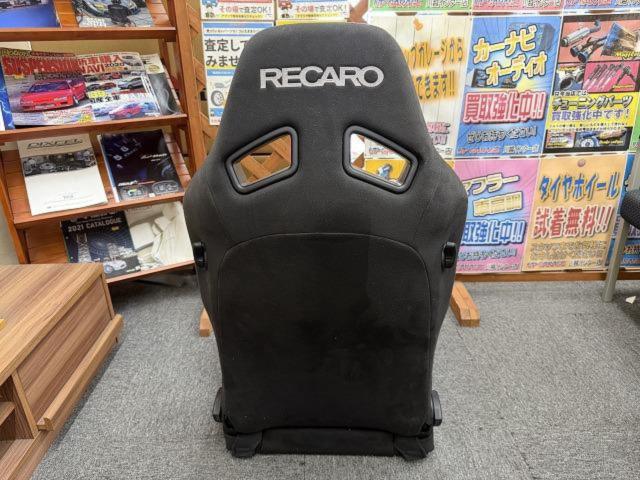 RECARO
SR-7
SK100
BK
