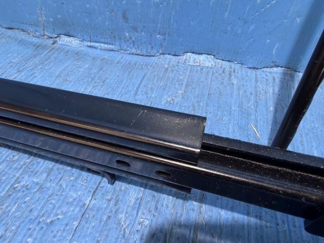 RECARO
Fit / GE
Seat rail
RH (right)