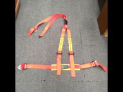 Sabelt
4-point seat belt
2 inches