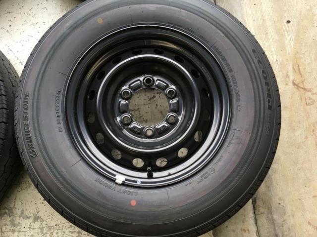 Toyota
Hiace 200 genuine
+
BRIDGESTONE
ECOPIa
RD613
195 / 80R15
107 / 105N
LT