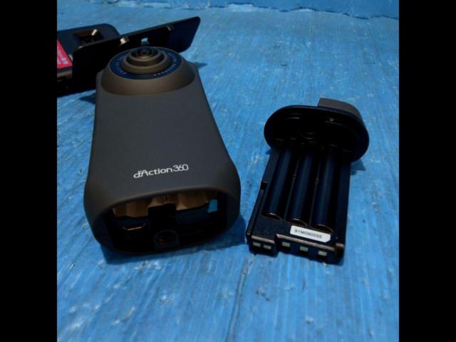 CAR-MATE
d’ Action360S
DC5000
+
Parking monitoring option
DC201
360° camera drive recorder
Monitorless type
