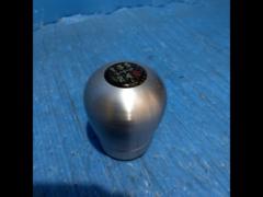 Mitsubishi
(MITSUBISHI)
Genuine option shift knob
5-speed MT
M10xP1.25