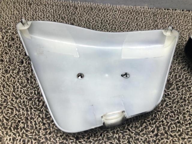 メーカー不明 サイドカバー