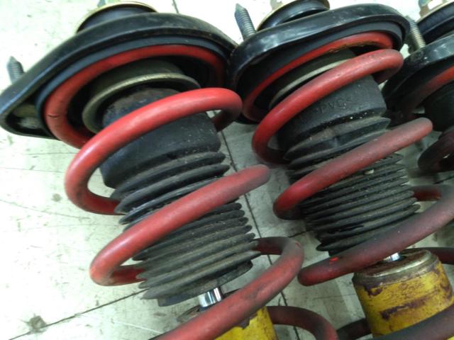 MAZDA
Genuine BILSTEIN made suspension kit