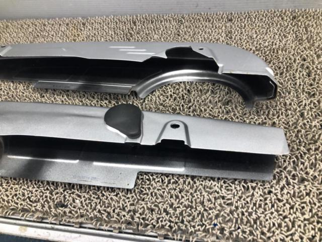 HONDA
Genuine chain cover