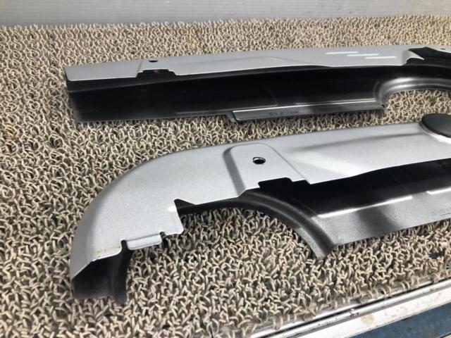 HONDA
Genuine chain cover