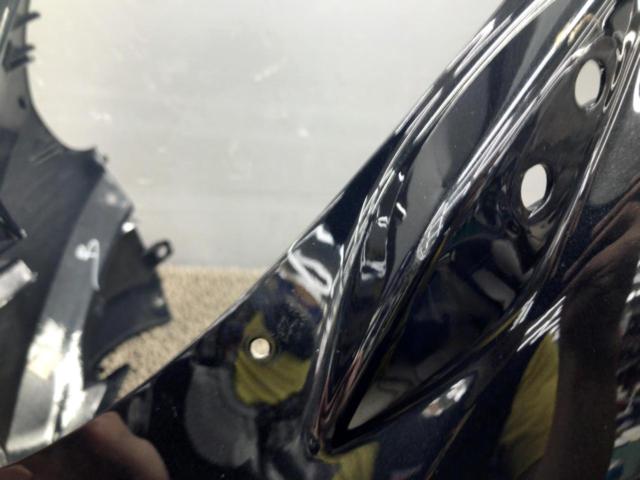 KAWASAKI
Genuine upper cowl