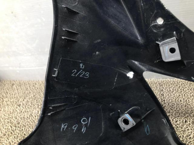 KAWASAKI
Genuine upper cowl