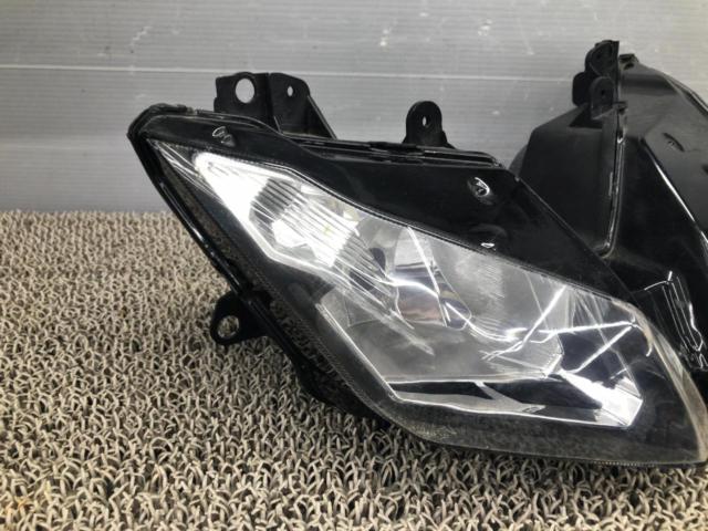 KAWASAKI
Genuine headlight