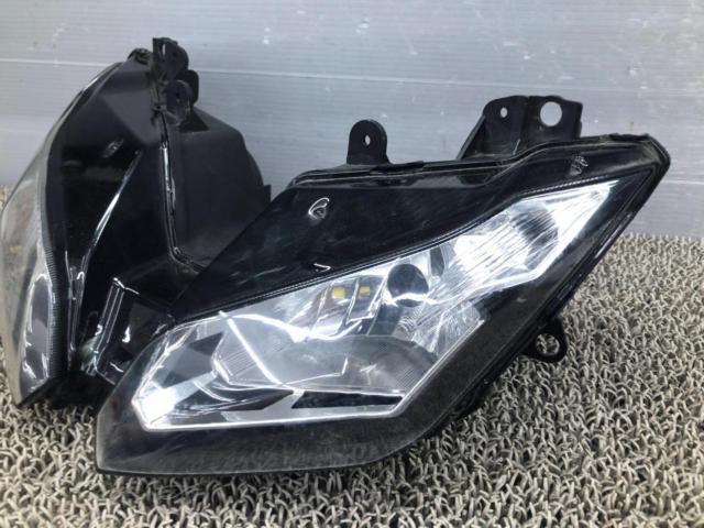 KAWASAKI
Genuine headlight