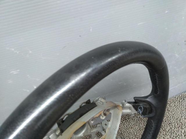 NISSAN
Genuine steering