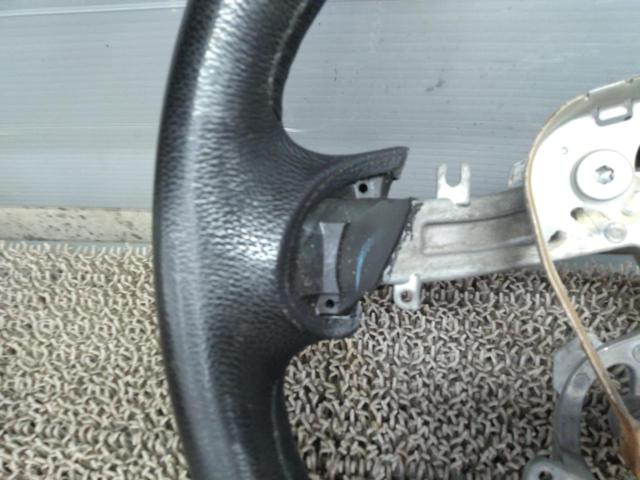 NISSAN
Genuine steering