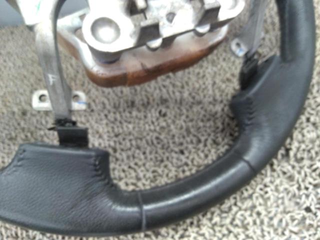 NISSAN
Genuine steering