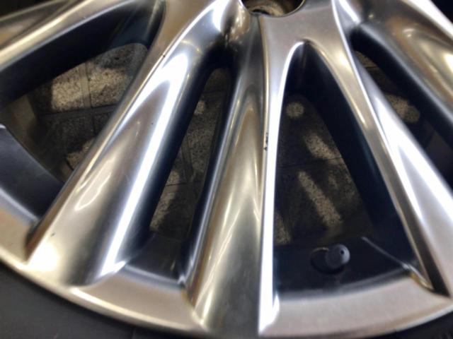 TOYOTA 60系ハリアー プレミアム純正ホイール + BRIDGESTONE DUELER H/L