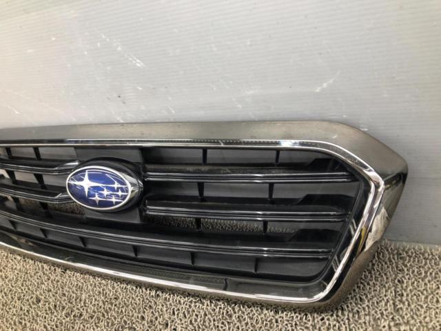 SUBARU 純正フロントグリル