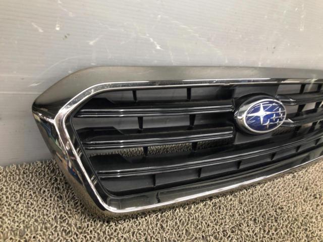 SUBARU 純正フロントグリル