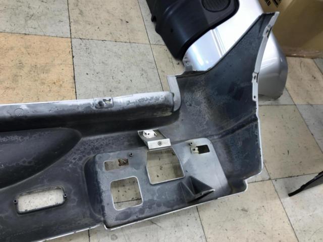 SUZUKI 純正リアバンパー