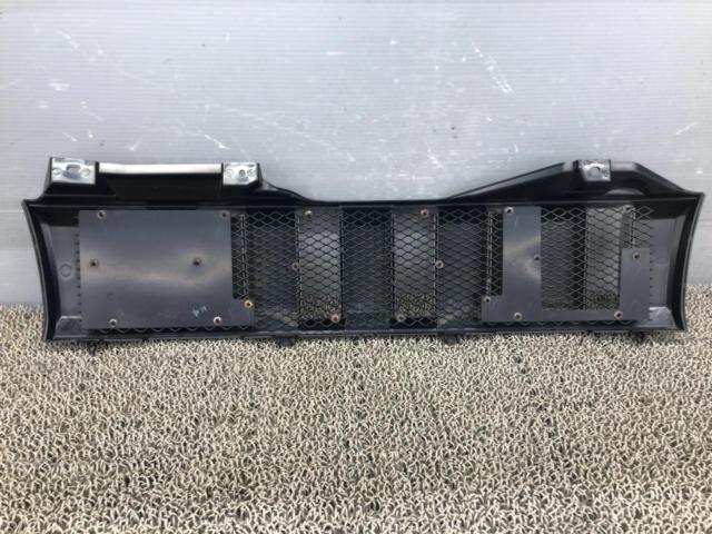 SUZUKI 純正OPフロントグリル