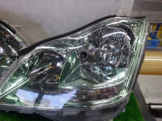 Left and right set manufacturer unknown
Headlight