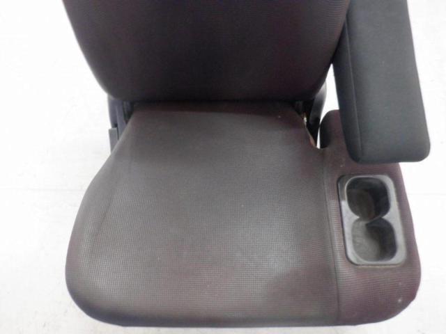 【運転席側のみ】三菱 純正シート